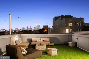 1121 Earl St, Philadelphia, PA 19125 - Photo 30