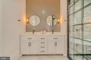 3217 Chatham St, Philadelphia, PA 19134 - Photo 46