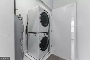 2301 N 6th St, Philadelphia, PA 19133 - Photo 16