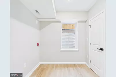 1320 S Grove Street #1, Philadelphia, PA 19146 - Photo 4