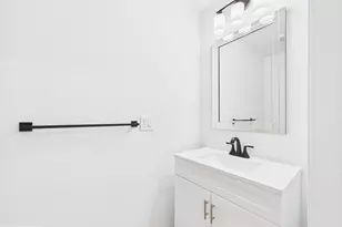 1320 S Grove St, Philadelphia, PA 19146 - Photo 12