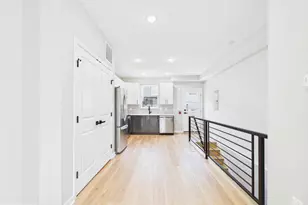 1320 S Grove St, Philadelphia, PA 19146 - Photo 10