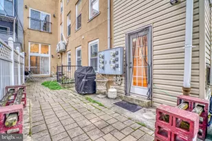 1111 Mt Vernon St, Philadelphia, PA 19123 - Photo 26