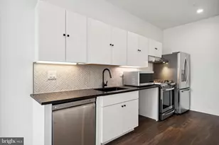 2636 E York St, Philadelphia, PA 19125 - Photo 4