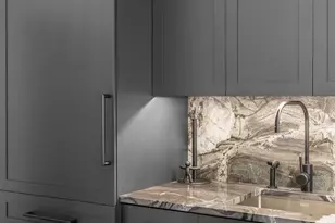 219 S 18th St, Philadelphia, PA 19103 - Photo 16