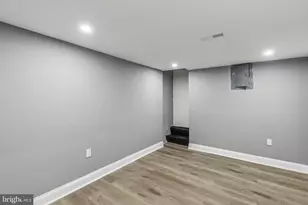 4629 N 12th St, Philadelphia, PA 19140 - Photo 30