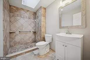 832 Kenmore Rd, Philadelphia, PA 19151 - Photo 20