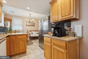 9208 Exeter Rd, Philadelphia, PA 19114 - Photo 10