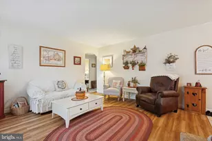 9208 Exeter Rd, Philadelphia, PA 19114 - Photo 4
