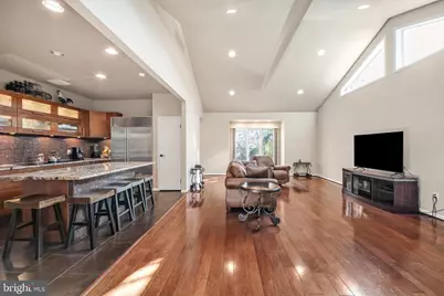 16 S Kings Oak Lane, Philadelphia, PA 19115 - Photo 14