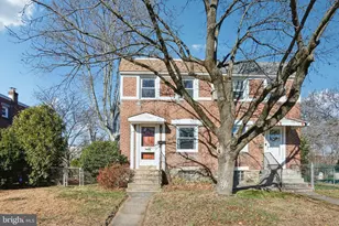 520 Overlook Rd, Philadelphia, PA 19128 - Photo 2