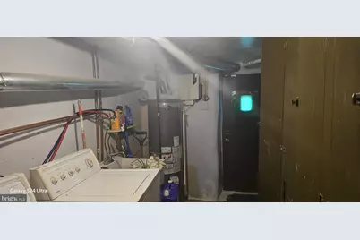 604 Anchor Street, Philadelphia, PA 19120 - Photo 44