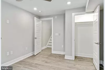 902 W Susquehanna Avenue #1, Philadelphia, PA 19122 - Photo 12