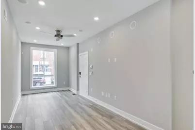 902 W Susquehanna Avenue #1, Philadelphia, PA 19122 - Photo 8