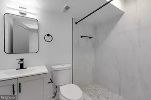 2061 N 8th St, Philadelphia, PA 19122 - Photo 18