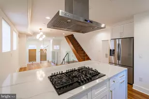 601 McClellan St, Philadelphia, PA 19148 - Photo 8