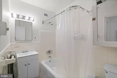 2601 Pennsylvania Avenue #1132, Philadelphia, PA 19130 - Photo 10