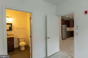 427 Monroe St, Philadelphia, PA 19146 - Photo 16