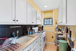 2833 S 12th St, Philadelphia, PA 19148 - Photo 8