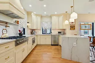 706 Latona St, Philadelphia, PA 19147 - Photo 2