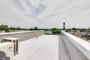 707 N 40th St, Philadelphia, PA 19104 - Photo 18