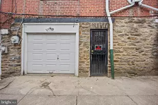 1969 Ashley St, Philadelphia, PA 19138 - Photo 12