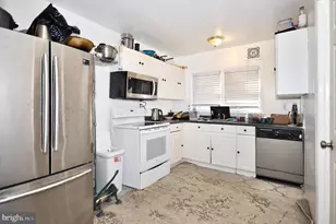 1413 Southampton Rd, Philadelphia, PA 19116 - Photo 4