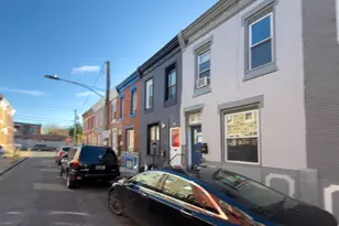 1638 W Victoria St, Philadelphia, PA 19140 - Photo 24