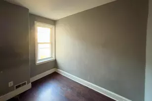 1638 W Victoria St, Philadelphia, PA 19140 - Photo 18