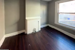 1638 W Victoria St, Philadelphia, PA 19140 - Photo 8