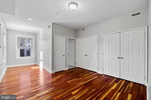 426 S 44th St, Philadelphia, PA 19104 - Photo 18