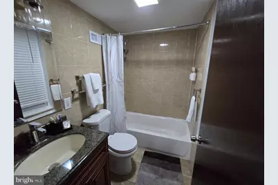 230 Market Street #4, Philadelphia, PA 19106 - Photo 10