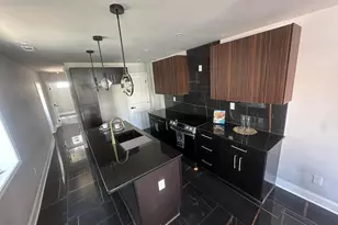 2005 N Lawrence St, Philadelphia, PA 19122 - Photo 1