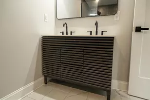 2005 N Lawrence St, Philadelphia, PA 19122 - Photo 20