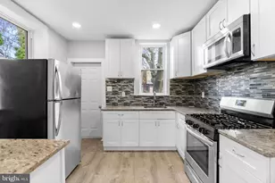 6247 N Woodstock St, Philadelphia, PA 19138 - Photo 14