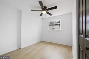 1022 McKean St, Philadelphia, PA 19148 - Photo 12