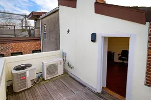 223 Carpenter St, Philadelphia, PA 19147 - Photo 36