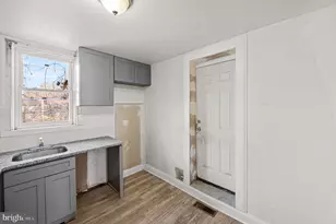 1433 S 47th St, Philadelphia, PA 19143 - Photo 10