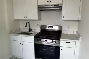 2016 Carver St, Philadelphia, PA 19124 - Photo 4