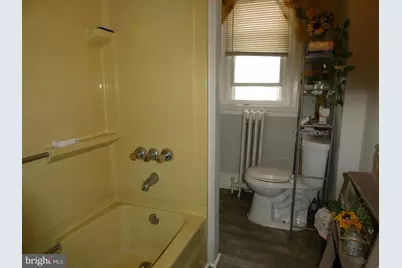 5763 N Woodstock Street, Philadelphia, PA 19138 - Photo 12