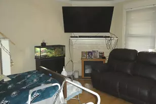 956 E Price St, Philadelphia, PA 19138 - Photo 6