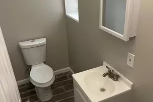 1405 W Pacific St, Philadelphia, PA 19140 - Photo 18