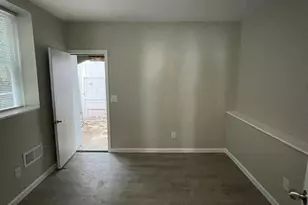 1405 W Pacific St, Philadelphia, PA 19140 - Photo 14