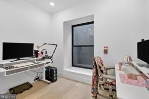 2007 Cambridge St, Philadelphia, PA 19130 - Photo 16