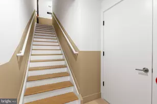 2007 Cambridge St, Philadelphia, PA 19130 - Photo 18