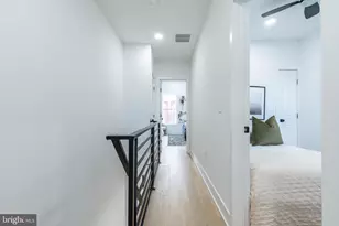 351 Fitzgerald St, Philadelphia, PA 19148 - Photo 14