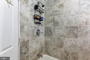 4006 N Marshall St, Philadelphia, PA 19140 - Photo 16