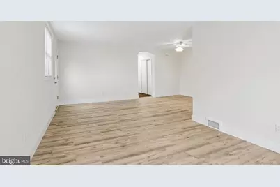 8855 Winchester Avenue, Philadelphia, PA 19115 - Photo 10