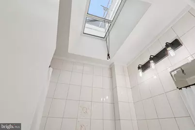 8855 Winchester Avenue, Philadelphia, PA 19115 - Photo 24