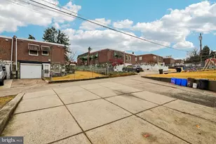 8855 Winchester Ave, Philadelphia, PA 19115 - Photo 36